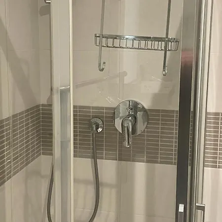 L'arco Del Convento * كومو