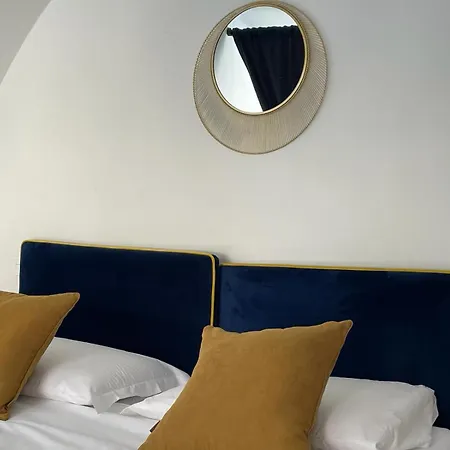 L'arco Del Convento *